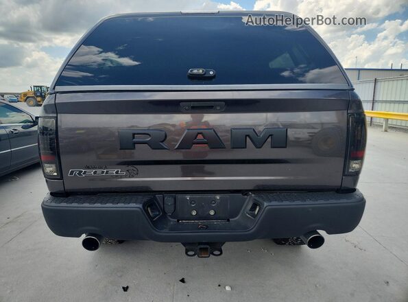 1C6RR7YT2GS357495 2016 RAM 1500 Gray Widok z tyłu