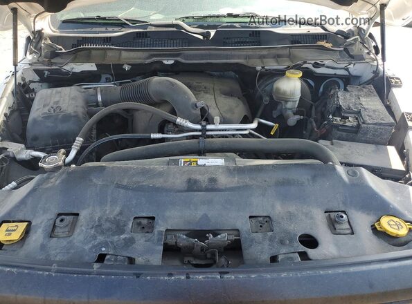 1C6RR7YT6HS534289 2017 RAM 1500 White Սալոնի հետևի տեսք