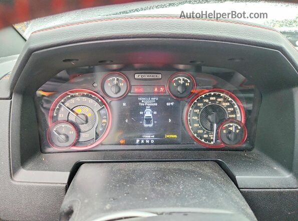 1C6RR7YT8GS118386 2016 RAM 1500 Black ხელსაწყოთა პანელის ხედი