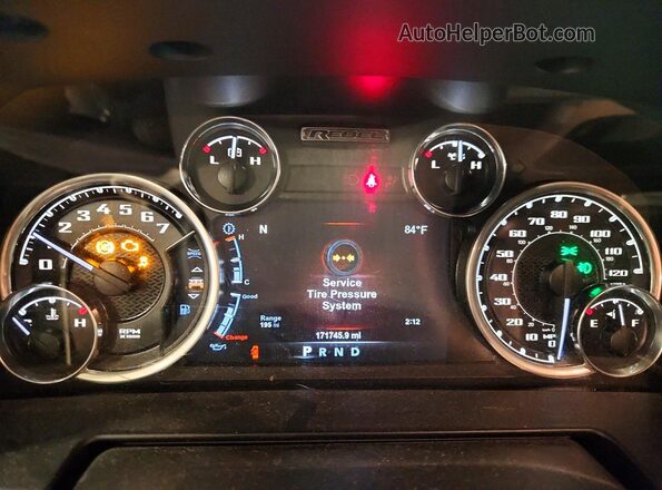 1C6RR7YT8HS794239 2017 RAM 1500 Black Widok zestawu wskaźników