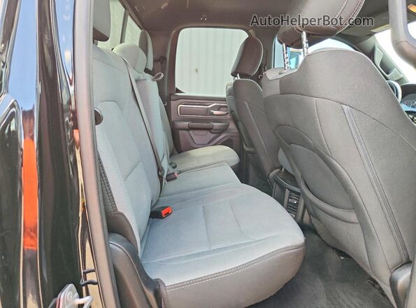 1C6RREBT0MN709190 2021 RAM 1500 Black უკანა სავარძლების ხედი