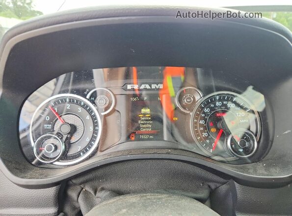1C6RREBT4MN769473 2021 RAM 1500 Silver Instrument cluster view