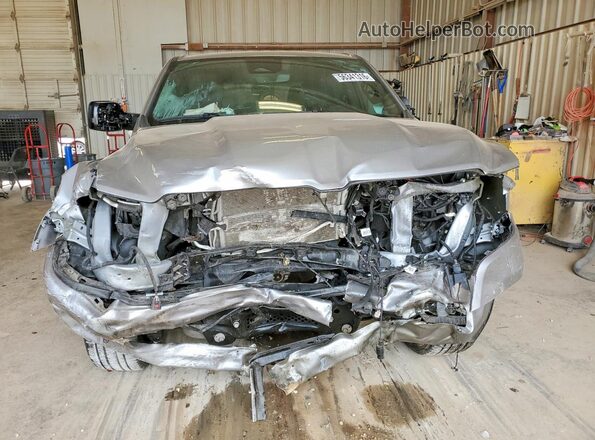 1C6RREFG3SN735129 2025 RAM 1500 Silver Widok z przodu