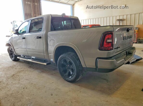 1C6RREFG3SN735129 2025 RAM 1500 Silver Tył lewy