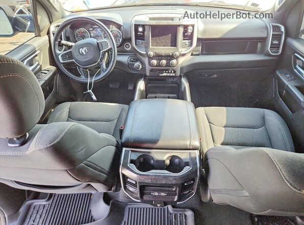 1C6RREFT3NN186985 2022 RAM 1500 Белый Вид панели приборов