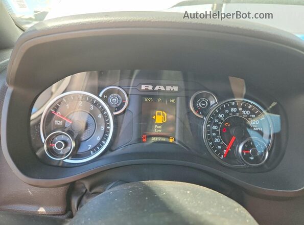 1C6RREFT6PN559584 2023 RAM 1500 Белый Вид щитка приборов