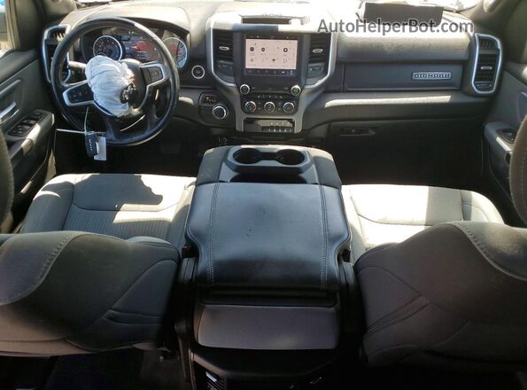 1C6RREFTXNN178155 2022 RAM 1500 Gray Առջևի վահանակի տեսք