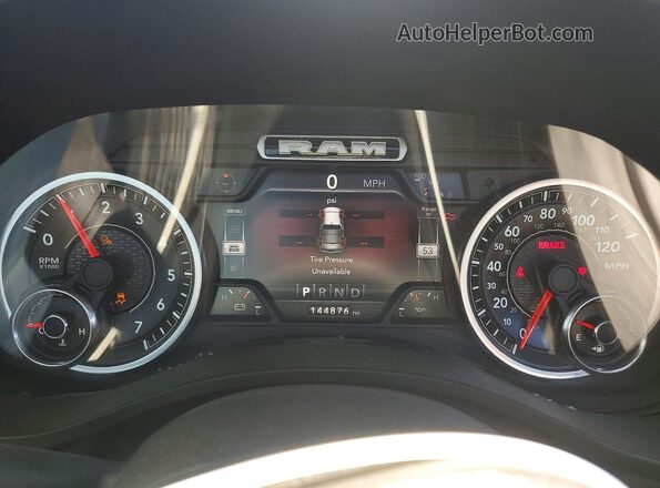 1C6RREJT3KN860409 2019 RAM 1500 Gray Սարքավորումների վահանակի տեսք