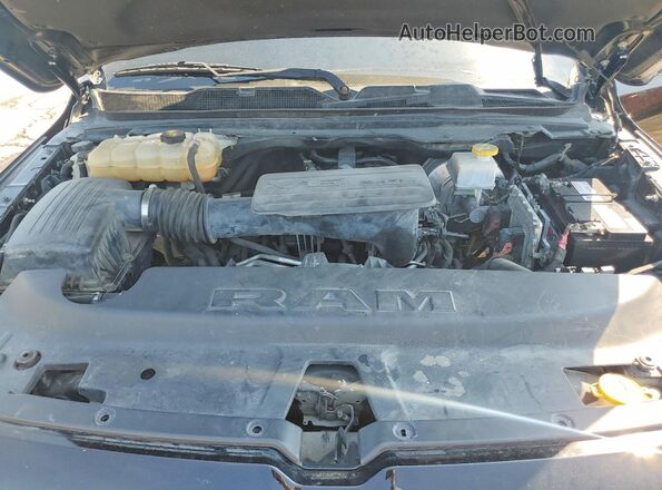 1C6RRFFG8KN709549 2019 RAM 1500 Black Rear interior view