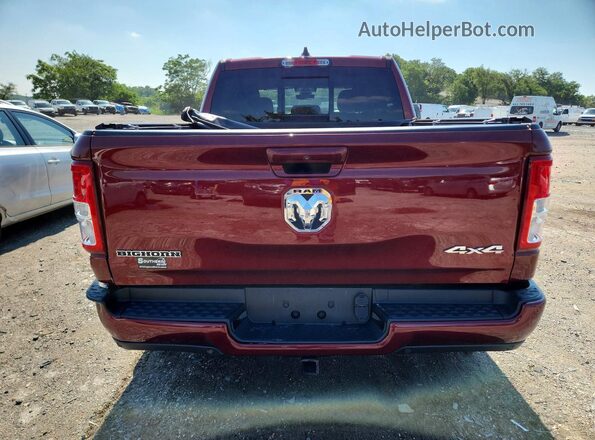 1C6RRFFGXNN405448 2022 RAM 1500 Burgundy Rear view
