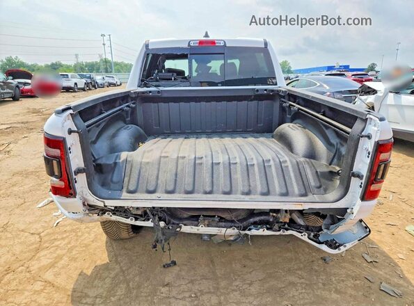 1C6RRFJG2MN836324 2021 RAM 1500 White Vista trasera