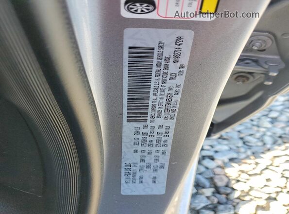 1C6SRFBT6KN656970 2019 RAM 1500 Silver ძრავის განყოფილების ხედი