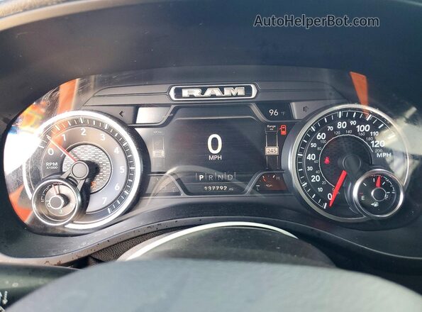 1C6SRFFT1LN296549 2020 RAM 1500 Серый Вид щитка приборов