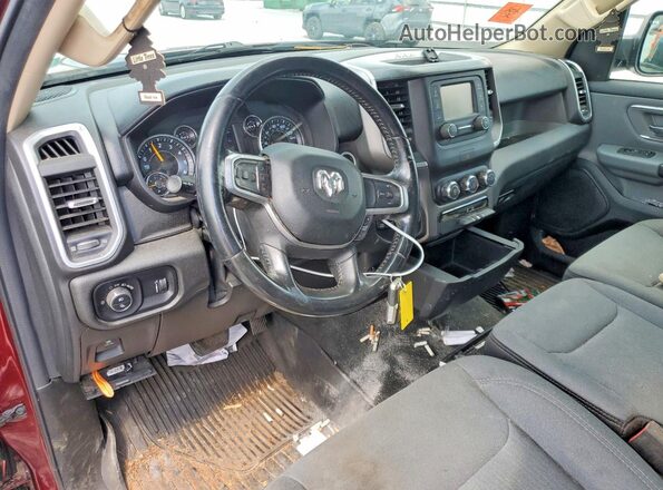 1C6SRFFT2LN101574 2020 RAM 1500 Burgundy Առջևի վահանակի տեսք