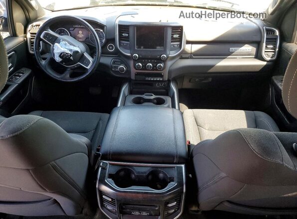 1C6SRFFT2LN134767 2020 RAM 1500 Charcoal Вид панелі приладів