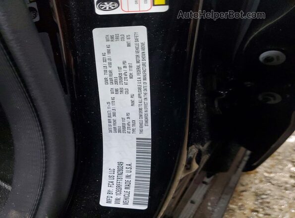 1C6SRFFT8TN280249 2026 RAM 1500 Black Widok komory silnika