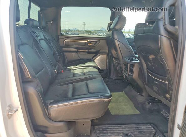 1C6SRFHT8LN160495 2020 RAM 1500 White უკანა სავარძლების ხედი