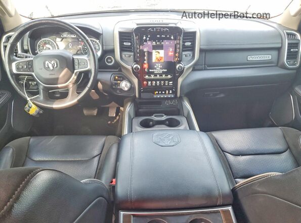 1C6SRFJT3MN511230 2021 RAM 1500 Бордовый Вид панели приборов