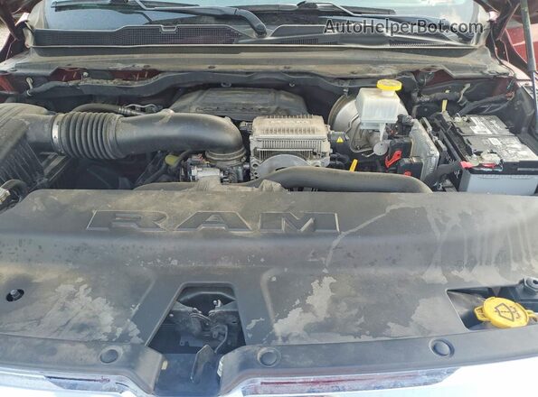 1C6SRFJT3MN511230 2021 RAM 1500 Бордовый Вид задней части салона