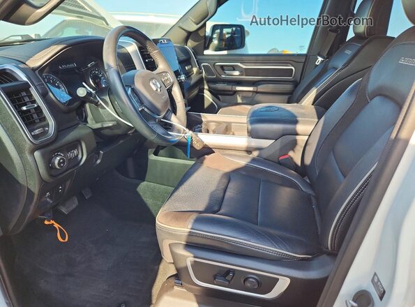 1C6SRFJT3PN577460 2023 RAM 1500 White Front interior view