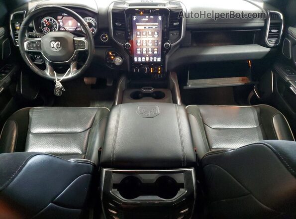 1C6SRFJT5MN657564 2021 RAM 1500 White Вид панелі приладів