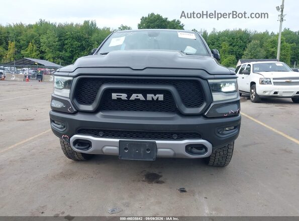 1C6SRFLT2KN903965 2019 RAM 1500 Gray Vista del cuadro de instrumentos