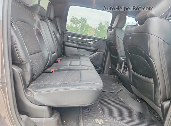 1C6SRFLT8MN535875 2021 RAM 1500 Gray Вид задніх сидінь