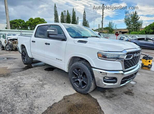 1C6SRFMP7SN563262 2025 RAM 1500 White Front right