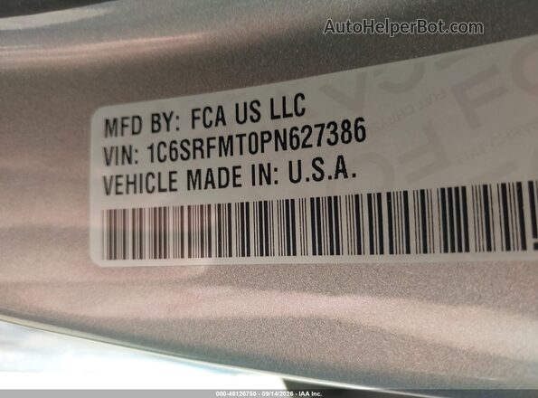 1C6SRFMT0PN627386 2023 RAM 1500 Gray Widok komory silnika