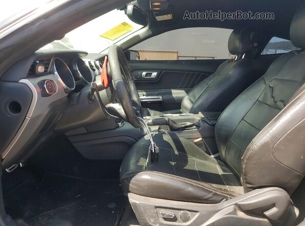 1FA6P8CF0J5146526 2018 FORD MUSTANG Black წინა სალონის ხედი