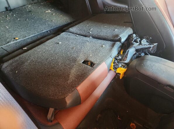 1FA6P8CF1H5212740 2017 FORD MUSTANG White Rear seats view