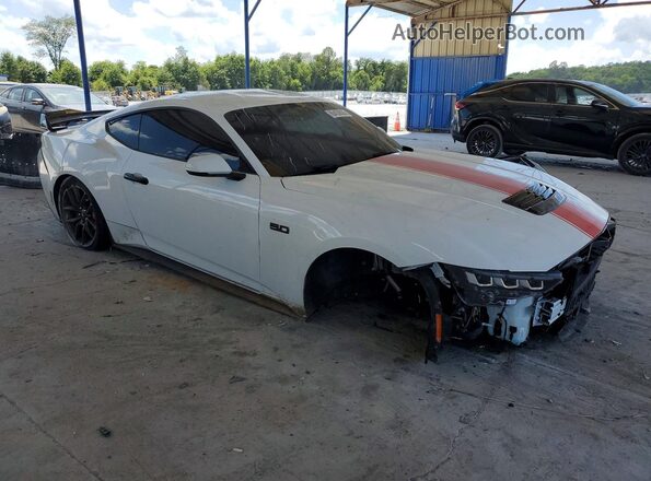1FA6P8CF1R5420554 2024 FORD MUSTANG White Przód prawy