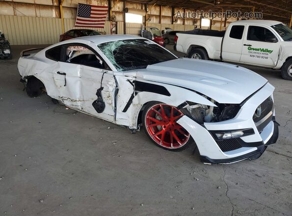 1FA6P8CF5G5215798 2016 FORD MUSTANG White Przód prawy