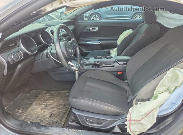 1FA6P8CF6M5157020 2021 FORD MUSTANG Gray წინა სალონის ხედი