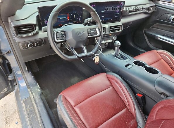 1FA6P8TH0R5111613 2024 FORD MUSTANG Синий Вид панели приборов