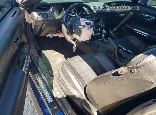 1FA6P8TH1H5333950 2017 FORD MUSTANG Blue Dashboard view