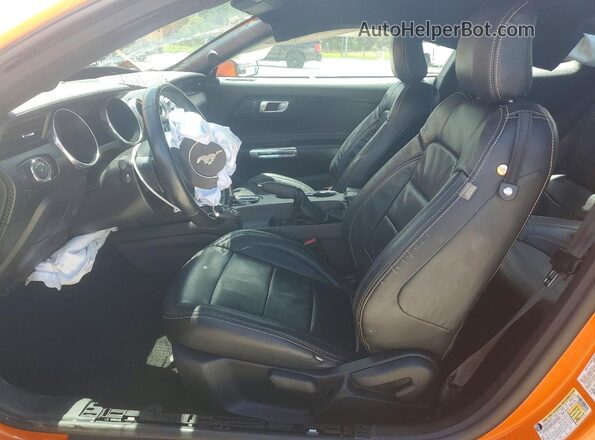 1FA6P8TH4L5153757 2020 FORD MUSTANG Orange Widok wnętrza z przodu