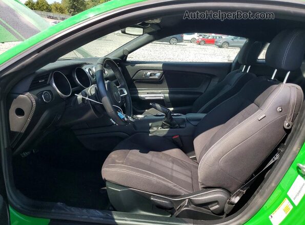 1FA6P8THXK5101614 2019 FORD MUSTANG Green Widok wnętrza z przodu