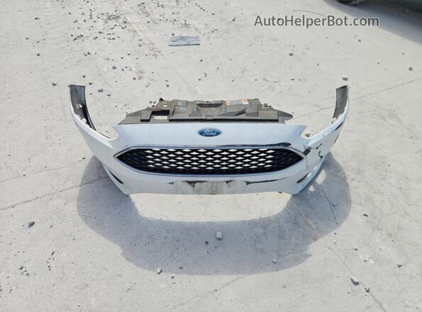 1FADP3E23GL267477 2016 FORD FOCUS White Vista del compartimento del motor