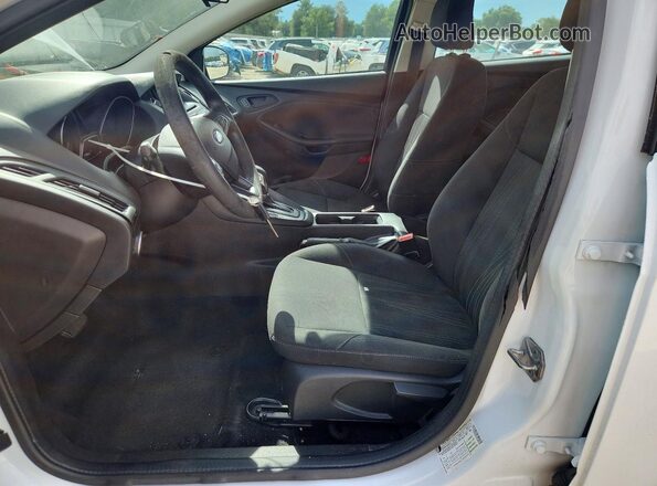 1FADP3E23GL389546 2016 FORD FOCUS White Front interior view