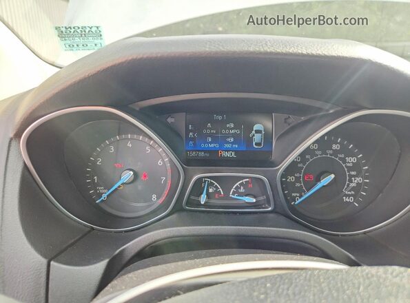 1FADP3E23GL389546 2016 FORD FOCUS White Instrument cluster view