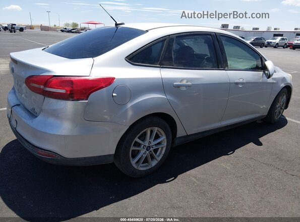 1FADP3F20GL217649 2016 FORD FOCUS Silver Задня права чверть
