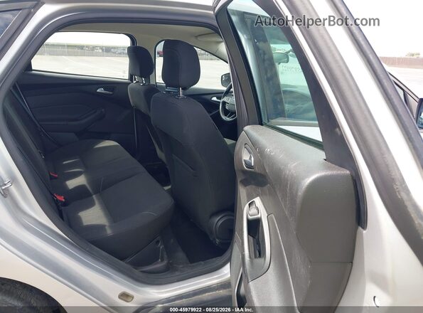 1FADP3F21JL328881 2018 FORD FOCUS Серебряный Вид наклейки с VIN-кодом
