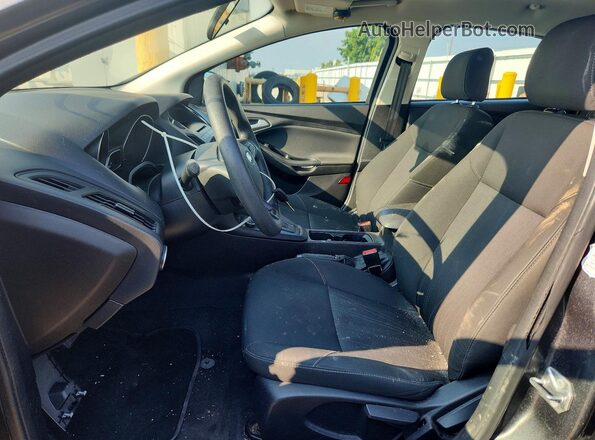 1FADP3F22HL268054 2017 FORD FOCUS Gray წინა სალონის ხედი