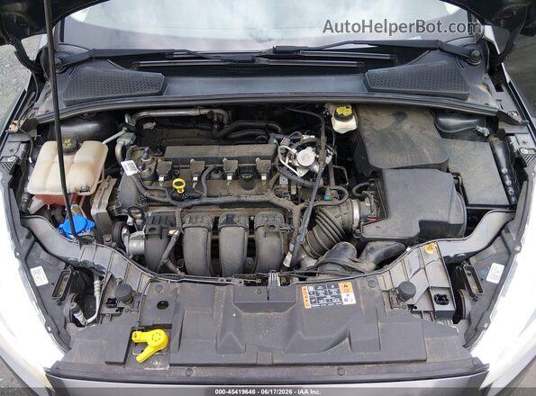 1FADP3F23HL292024 2017 FORD FOCUS Gray Rear view