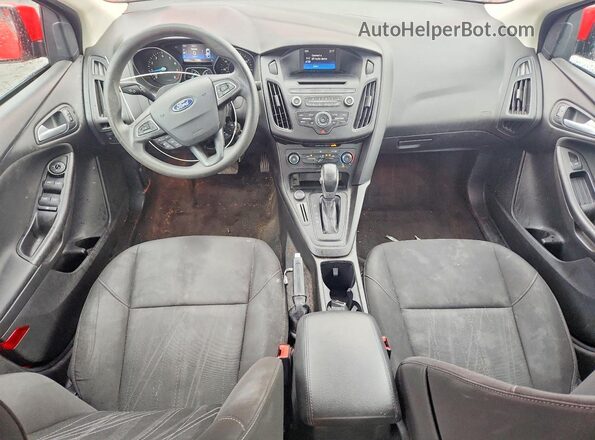 1FADP3F23HL338886 2017 FORD FOCUS Red Vista del salpicadero