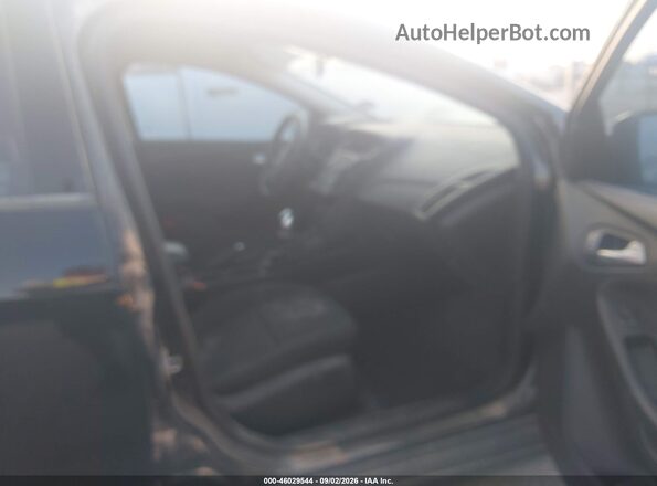 1FADP3F24GL343836 2016 FORD FOCUS Black Front interior view