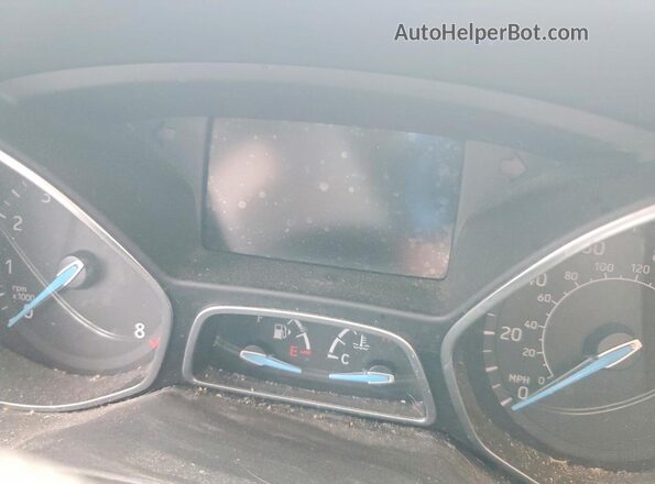 1FADP3F24HL201262 2017 FORD FOCUS Silver Սարքավորումների վահանակի տեսք