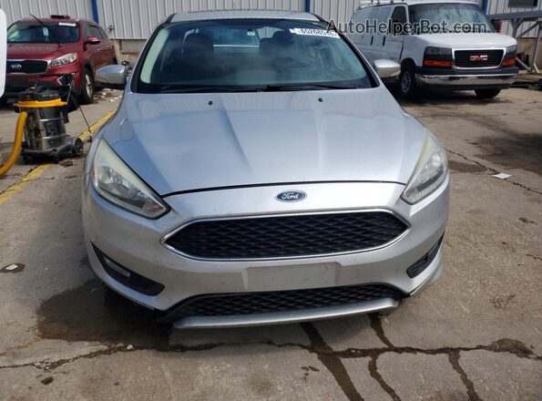 1FADP3F25GL244054 2016 FORD FOCUS Silver Front view