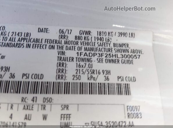 1FADP3F25HL300057 2017 FORD FOCUS Белый Вид подкапотного пространства